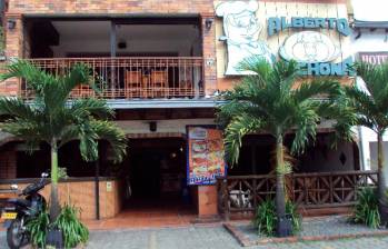 Así lucía Alberto Lechona varios años atrás. El restaurante ahora se encuentra en una sede provisional ubicada en la Calle 34C #80A-26. FOTO: Cortesía