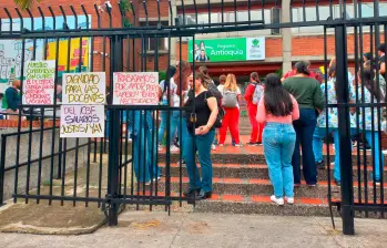 Las áreas administrativas de la regional Antioquia del ICBF están en cese de actividades hasta llegar a un acuerdo con el Gobierno Nacional en cuanto a la asignación de recursos y otras situaciones. FOTO: MAURICIO PALACIO