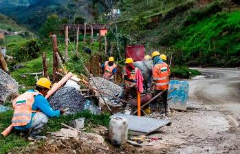 La plata que inyectarán para vías dinamizará la economía de las subregiones entre 2026 y 2027
