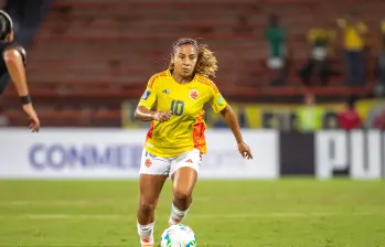 Leicy Santos continúa siendo una de las jugadoras desequilibrantes, al lado de Linda Caicedo, de la Selección Colombia Femenina. Ya suma cuatro goles en la Copa de Naciones de fútbol. FOTO JUAN ANTONIO SÁNCHEZ