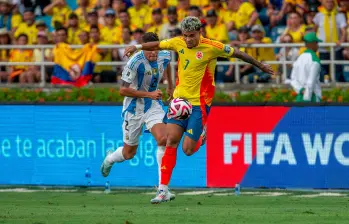 La ausencia de Luis Díaz pesó frente a Perú y el técnico no encontró la fórmula para reemplazarlo, por lo que su regreso genera una esperanza de que la Tricolor pueda mejorar ante la Albiceleste. FOTO juan antonio sánchez