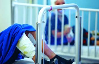 Entre los lesionados hay niños de 1 año hasta los 13 años, algunos con quemaduras de segundo y tercer grado, fracturas e incluso amputaciones de dedos. Foto: COLPRENSA