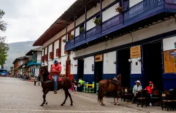 Por estos días ante la escasez de turistas, Jardín ha recobrado, incluso el fin de semana, el ritmo pueblerino que tenía antes del boom turístico. FOTO: Julio Herrera