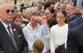 María Claudia Tarazona junto a su hijo Alejandro de 4 años. FOTO JAVIER GONZÁLEZ PENAGOS