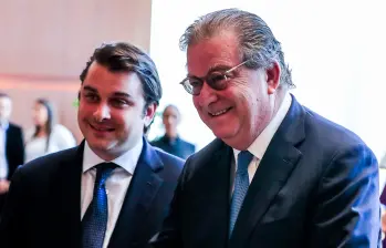 Grupo Nutresa, empresa que lidera Jaime Gilinski (derecha) emitió bonos corporativos por US$2.000 millones. FOTO EL COLOMBIANO