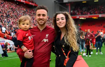 El futbolista Diogo Jota tuvo tres hijos con Rute Cardoso, su esposa, con quien se conoció desde que tenían 15 años. FOTO: GETTY