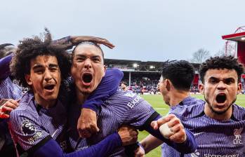 Los tres colombianos disputaron los 90 minutos con sus equipos. En la foto, Luis Díaz celebra el gol agónico con Darwin Nuñez. FOTO Tomada de ‘X’: @LFC