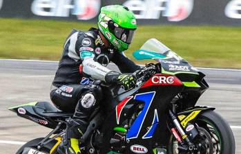 Tomás Puerta, referente del motociclismo paisa, múltiple campeón nacional, compitiendo en el Autódromo de Tocancipá. FOTO CORTESÍA