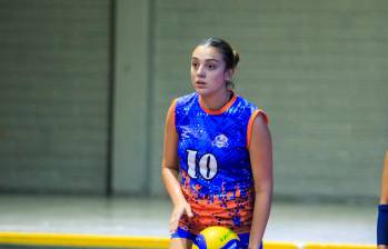 Juanita comenzará el grado 12 en agosto para finalizar en mayo de 2026 y seguir estudiando una carrera profesional en una universidad estadounidense. Foto: Juan Camilo Suárez