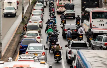Con la medida del pico y placa se buscan disminuir las congestiones en los principales corredores viales del Valle de Aburrá. FOTO: CAMILO SUÁREZ