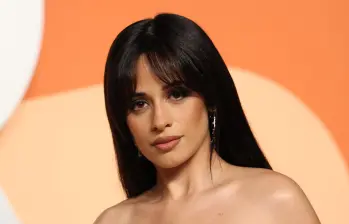 Cabello interpretó Si te vas desde su habitación en Taiwán y sus fans le piden se presente en Colombia. FOTO AFP