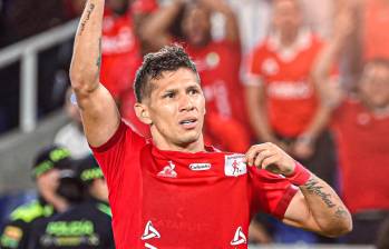 El volante Rafael Carrascal regresó al América de Cali en 2025, después de haber tenido un paso por el fútbol de Paraguay. FOTO: TOMADA DEL INSTAGRAM DE AMÉRICA DE CALI