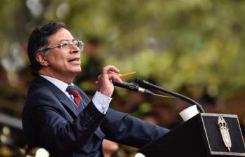 Piden sanción para el presidente Gustavo Petro por llamar a las periodistas “muñecas de la mafia”. FOTO: Colprensa  Piden sanción para el presidente Gustavo Petro por llamar a las periodistas “muñecas de la mafia”. FOTO: Colprensa