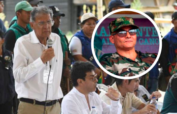 González Posso (izquierda) insistió en que las disidencias del EMC en Cauca “no están en la mesa, ni hay cese al fuego con ellos”. FOTO: PRESIDENCIA/CORTESÍA