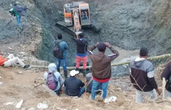 Las autoridades localizaron los cuerpos de los mineros atrapados en mina de oro en Santander de Quilichao y verifican que no hayan más personas desaparecidas en el socavón. Foto: redes sociales 