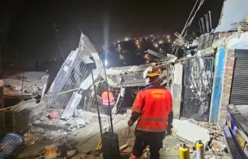 Así quedó la edificación afectada por el colapso. FOTO: imagen tomada de redes