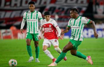 El delantero Alfredo Morelos ha sido el futbolista más destacado en el encuentro que se jeuga en Bogotá. FOTO: COLPRENSA