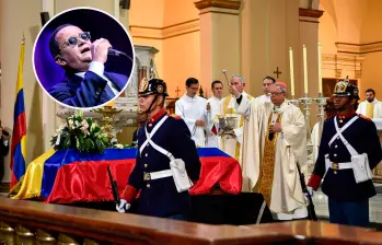 La misa en memoria de Miguel Uribe Turbay se realizo sobre el mediodía de este miércoles, 13 de agosto. FOTOS: Colprensa 