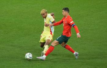 Cristiano Ronaldo le ganó el duelo de generaciones a Lamine Yamal en la final de la Liga de Naciones. FOTO: GETTY