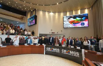 El acto de posesión se llevó a cabo en el Concejo de Medellín y lo lideró el alcalde Federico Gutiérrez. FOTO: Cortesía Alcaldía de Medellín