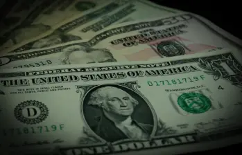 El contexto internacional también jugó a favor de un dólar más débil. En Estados Unidos se conoció el dato de inflación, que se mantuvo en 2,7%. FOTO: Colprensa.