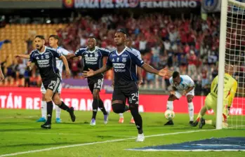 DIM viajó a Bogotá con la nómina principal, para el duelo ante Fortaleza en el estadio de Techo. FOTO CAMILO SUÁREZ 