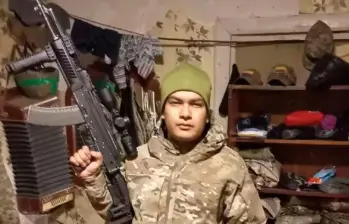 El soldado colombiano Audel Rojas combatió durante cinco meses en el frente de guerra de Donbás, en la frontera de Ucrania con Rusia. Foto: cortesía
