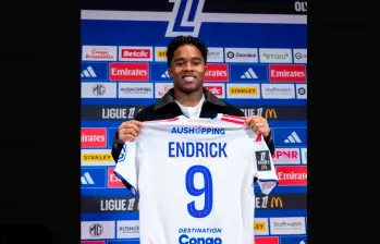 Lyon presentó oficialmente Endrick , el joven futbolista brasileño que fue cedido por el Real Madrid, donde no tenía oportunidad de jugar. FOTO TOMADA X@OL