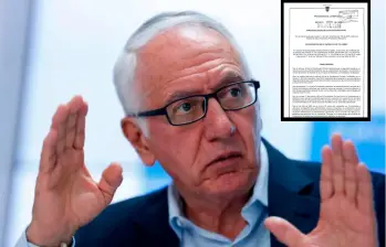 El ministro de Salud, Guillermo Jaramillo, firmó el decreto del cambio de modelo. FOTO COLPRENSA
