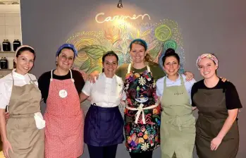 Carmen Ángel, la “paisa gringa” que gracias al amor a sus raíces colombianas llegó a Medellín a nutrir la cultura gastronómica de la ciudad. FOTO cortesía Grupo Carmen