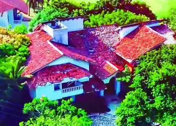 Benedetti pagaría 20 millones de pesos mensuales por vivir en esta mansión ubicada en Barranquilla. FOTO REDES SOCIALES