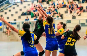 Equipos de Brasil, Puerto Rico, Perú y Colombia compiten en la sexta edición del Medellín Handball Cup. FOTO CAMILO SUÁREZ 