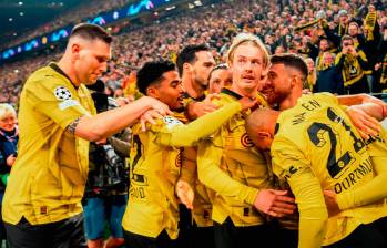Los jugadores del Borussia Dortmund fueron superiores en la serie de octavos ante el PSV y celebraron su clasificación. FOTO X-BORUSSIA