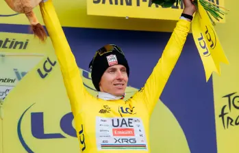 Pogacar, el hombre más fuerte del Tour de Francia-2025. FOTO X-UAE EMIRATES