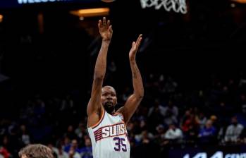 En su carrera, Kevin Durant jugó para Oklahoma City Thunder, Golden State Warriors, Brooklyn Nets y Phoenix Suns. FOTO @suns 