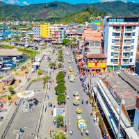 51 silleteros desfilaron por las calles de Gutapé. FOTO: CORTESÍA