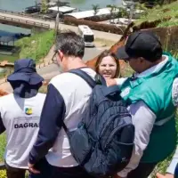 En Puerto Nare las aguas del afluente principal que atraviesa ese municipio anegaron 50 viviendas. FOTO: GOBERNACIÓN