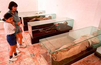 La primer momia del cementerio de San Bernardo, Cundinamarca apareció en 1963. Desde entonces no ha podido revelarse la causa de la momificación de algunos cuerpos. Foto Getty.
