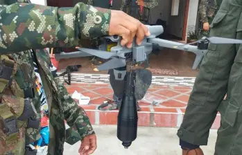 Los disidentes de las Farc usan drones comerciales cargados con granadas de mortero, para atacar a las tropas desde el aire. FOTO ILUSTRATIVA: CORTESÍA EJÉRCITO.