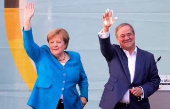 Merkel ha dejado de lado el pudor y quiere que la unión conservadora CDU-CSU logre la victoria con el candidato Armin Laschet. FOTO: EFE