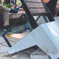 ¿Qué pasa en el parque de Belén? Están acabando hasta con las sillas