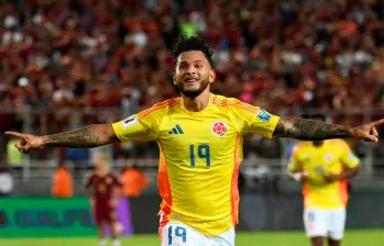 Luis Suárez quien marcó cuatro goles con Colombia ante Venezuela, ajusta 97 como profesional por Liga. Ha pasado por clubes de España, Francia y Portugal, en el país jugó en Leones de la Primera B. FOTO CORTESÍA FCF 