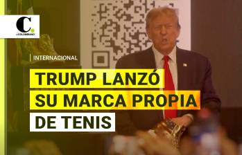 Los tenis dorados de Donald Trump