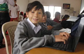 Para este año, la Gobernación de Antioquia proyecta una matrícula de 381.147 estudiantes en el sector oficial y 26.948 en el sector no oficial. FOTO: Cortesía Gobernación de Antioquia