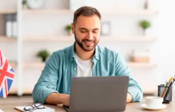 Las empresas en Colombia buscan fortalecer su talento bilingüe y han abierto más de 600 vacantes disponibles en Magneto Empleos. FOTO: GETTY