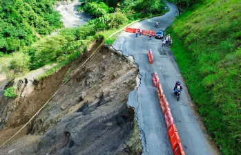 Hay varias vías que tienen cierre total o paso restringido en Antioquia. FOTO: Manuel Saldarriaga