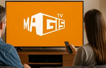 La app MagisTV solicita permisos críticos en los dispositivos, lo que puede abrir la puerta a robos de datos personales y archivos sensibles. FOTO creada con IA