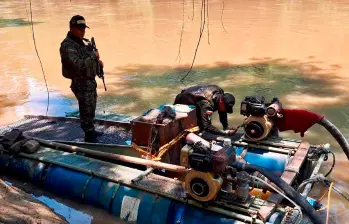 Este fue uno de los elementos incautados por los militares en los procedimientos contra la minería ilegal en Antioquia. FOTO: CORTESÍA CUARTA BRIGADA