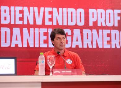 Nuevos aires Daniel Garnero fue presentado como nuevo técnico de Paraguay