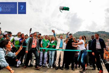 A pesar de que la obra aún no culmina, algunos exgobernadores la han inaugurado a pocos días de terminar su administración. Actualmente, se proyecta finalizar este parque con una inversión adicional de cerca $3.000 millones. En la foto, inauguración en 2019.